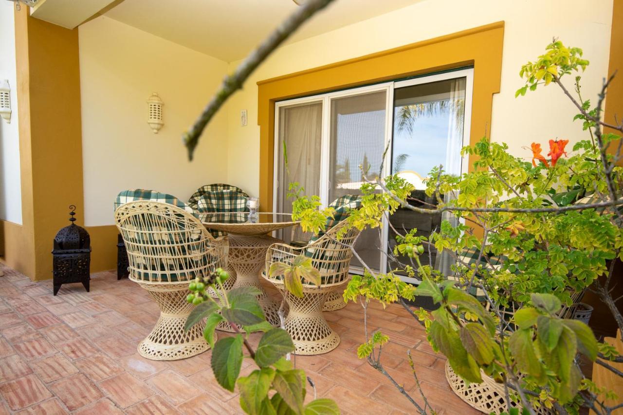 Carvoeiro, 2Br Pestana Gramacho Golf Apartment Estômbar Buitenkant foto